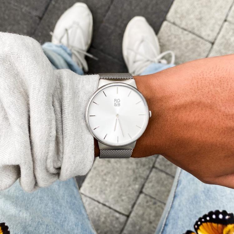 Silver Minimal Watch - Our Minimal Silver Watch features a Brushed Silver Stainless Steel Case and Strap, Silver Hands and Hour Markers Along with our Signature Logo.