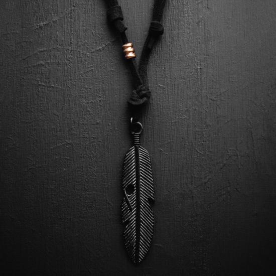 Our Men’s Feather Necklace in Black has been Crafted with our Signature Feather Pendant and an Adjustable Leather Necklace.