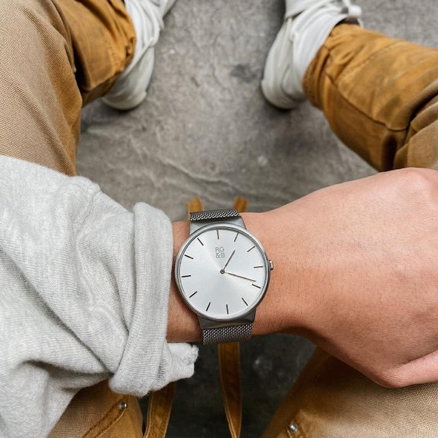 Silver Minimal Watch for Men – RoseGold & Black Pty Ltd
