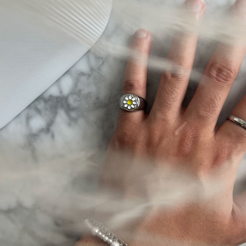 Our Vintage Daisy Signet Ring has been crafted to be worn on a day-to-day basis or even as a fun statement piece for when you're out and about.